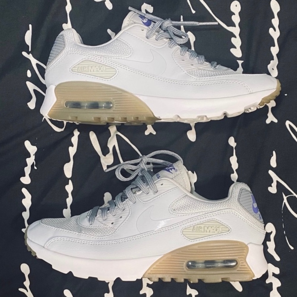 size 7 purple and grey Nike Air Max 90